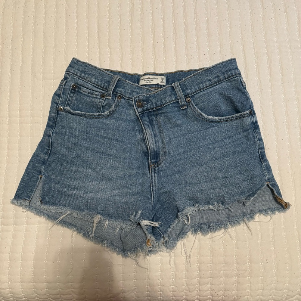 A&F Mom Jean Denim Short
